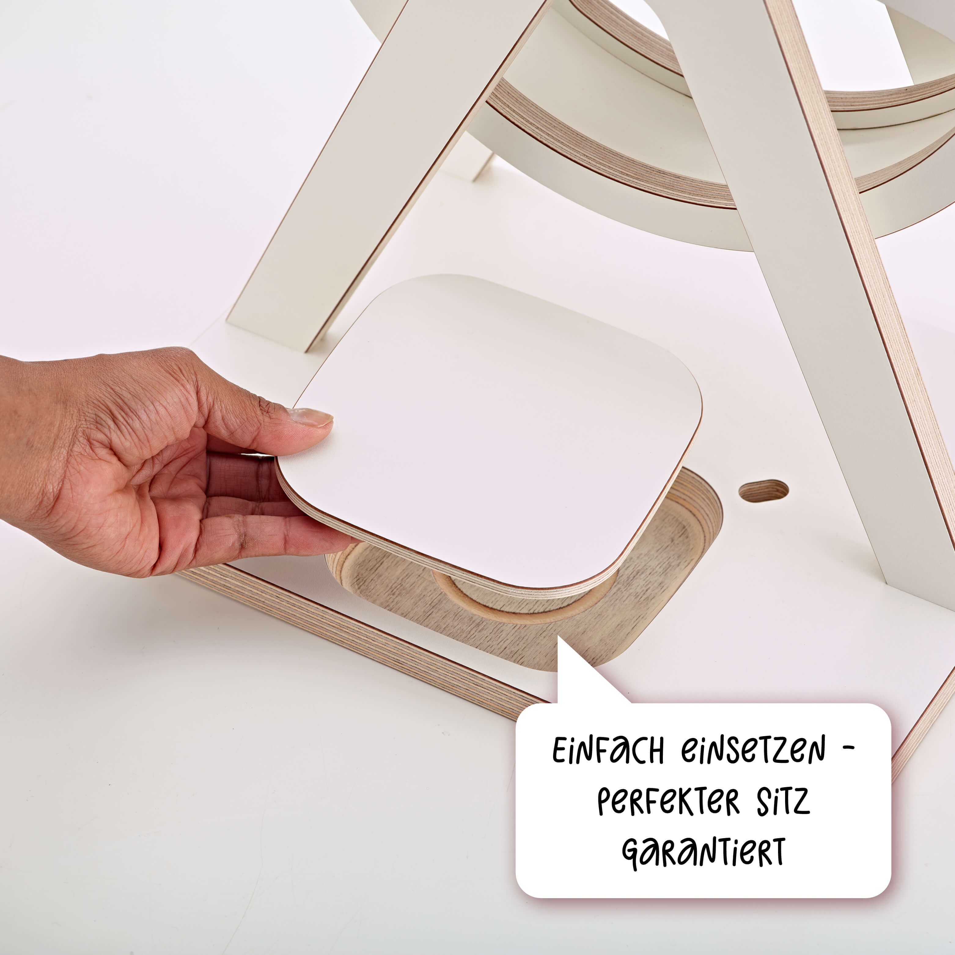 Einfache Montage des CoverCap auf dem  Gück-auf-Rad für Toniebox 2